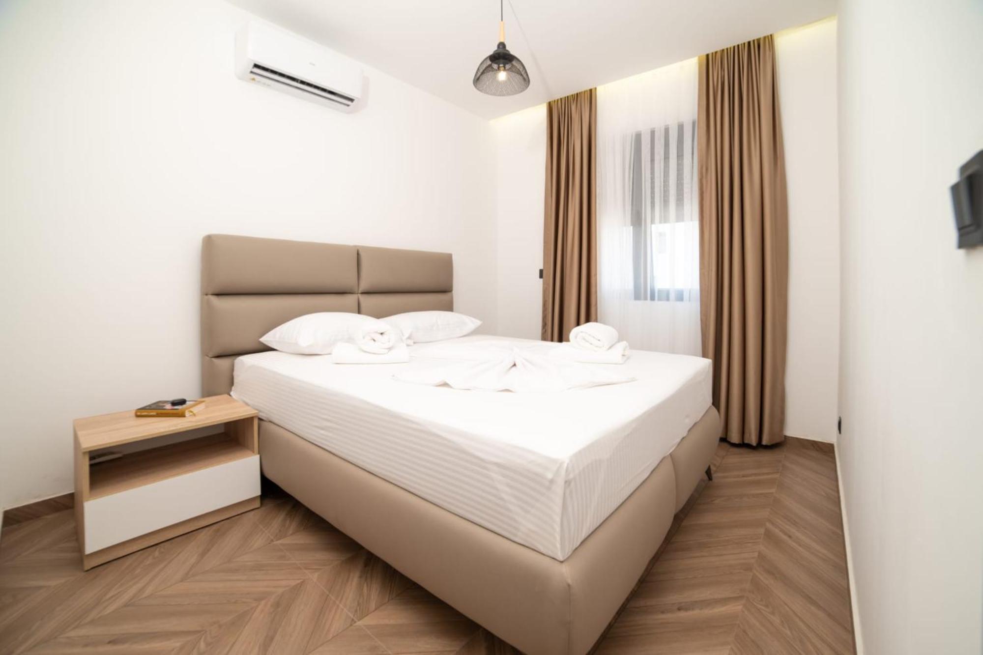 Akar Hotell Ulcinj Eksteriør bilde