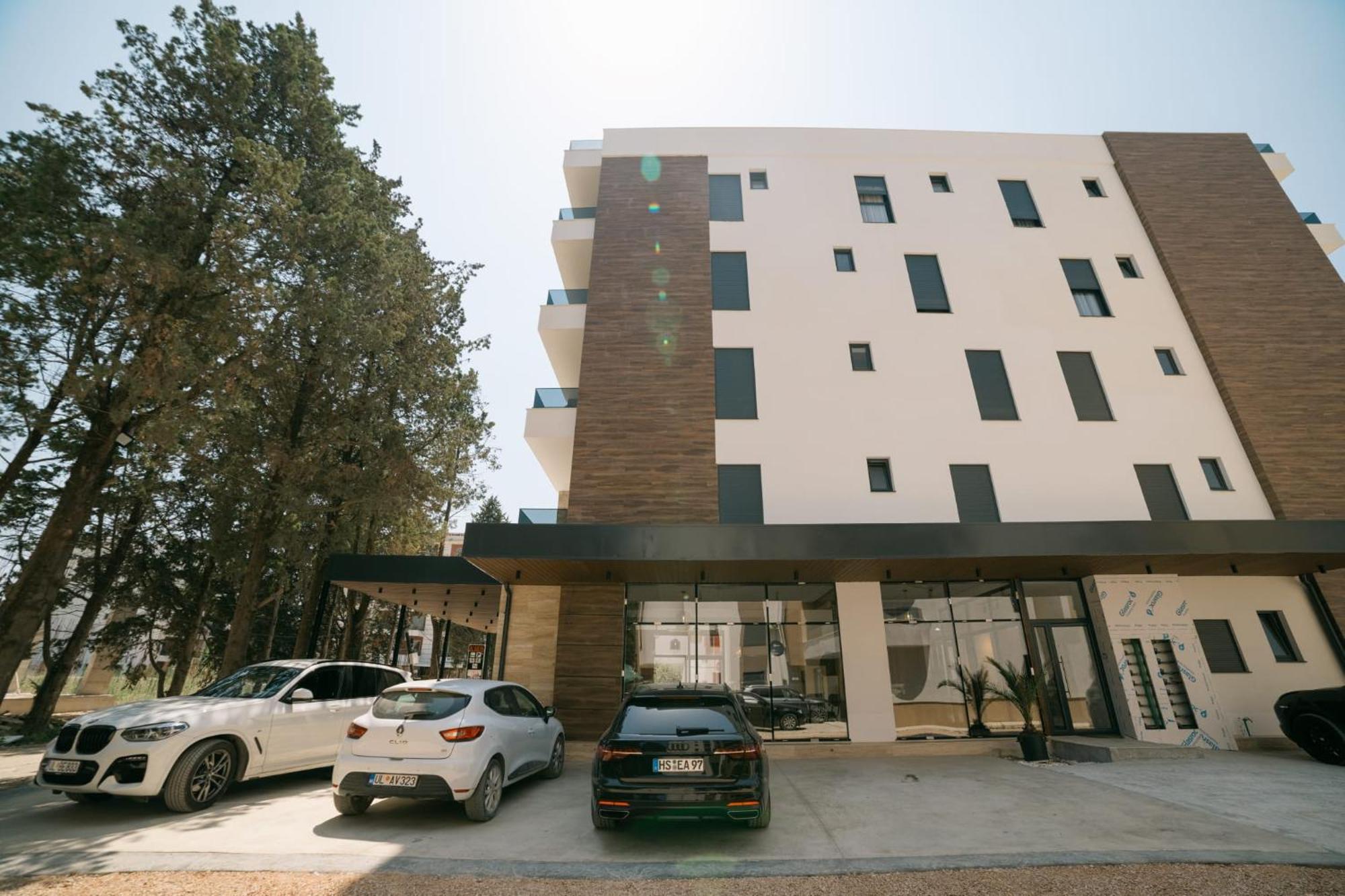 Akar Hotell Ulcinj Eksteriør bilde
